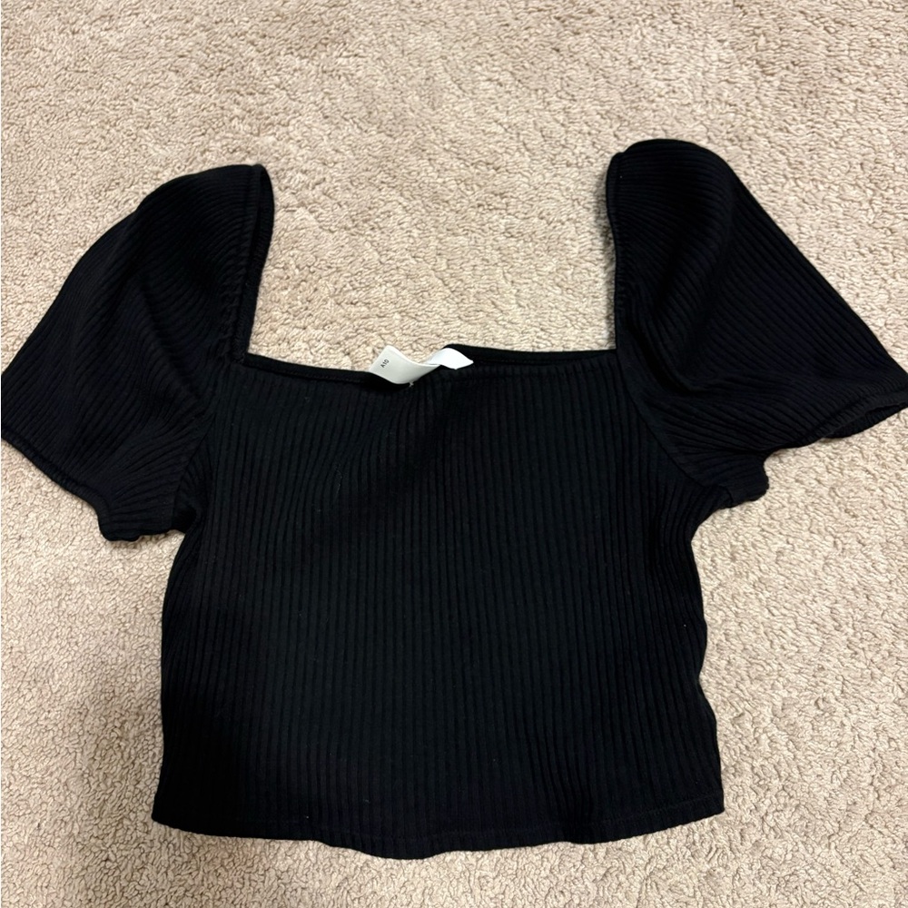 H&M Black Ribbed Puff Sleeve Blouse